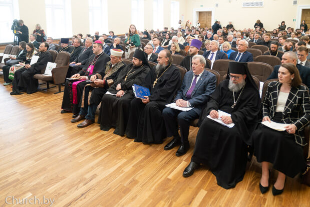 В Кирилло-Мефодиевских чтениях приняли участие представители прихода храма Минской иконы Божией Матери